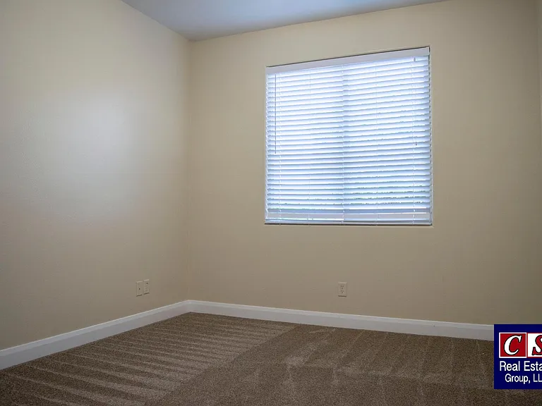 388 N 3380 W — Photo 15