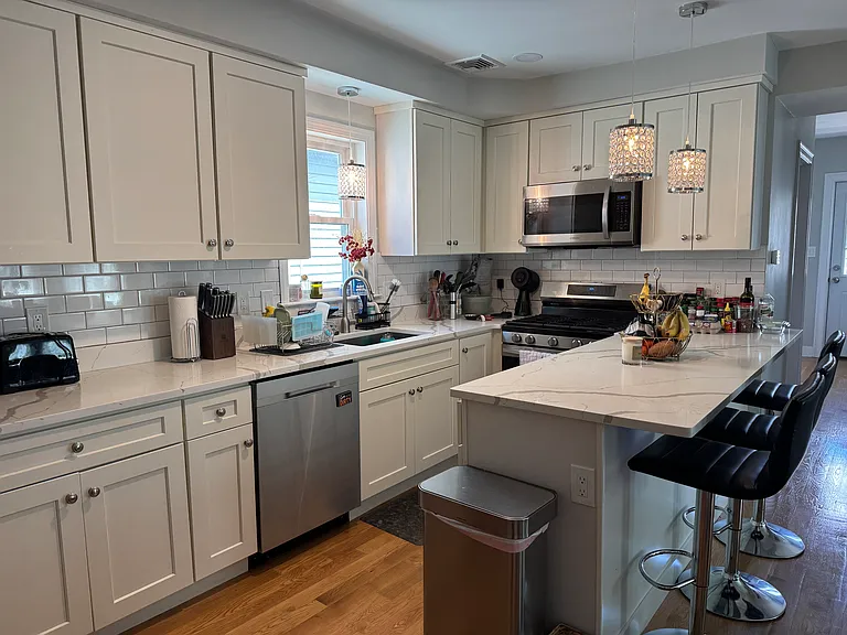 22 Glendale Ave #1 — Photo 12