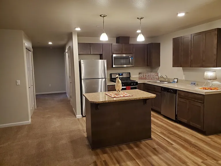 20720 Empire Ave — Photo 19