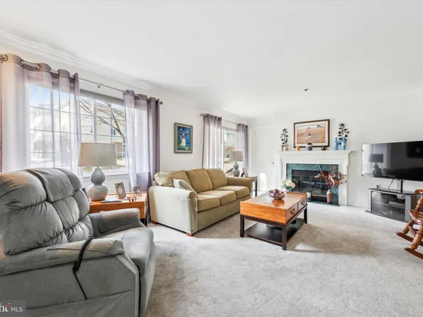 411 Paoli Pointe Dr, Paoli, PA 19301