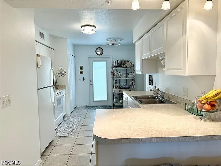 25762 Lake Amelia Way #105 — Photo 7