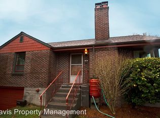 6742 10th Ave NW, Seattle, WA 98117
