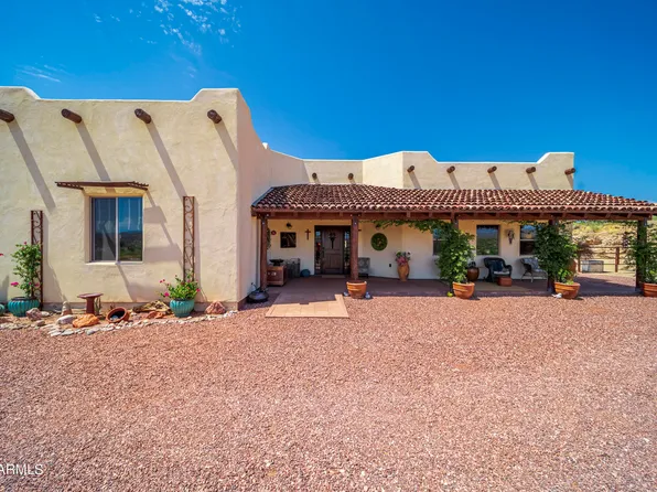 56655 N Cope Road, Wickenburg, AZ 85390