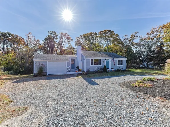 195 Sisson Rd, Harwich, MA 02645