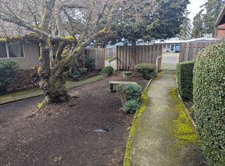 7324-7326 SW Capitol Hwy #1, Portland, OR 97219