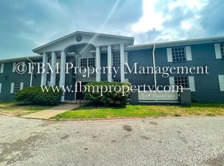 1500 E Beverly Dr APT 214, Corsicana, TX 75110
