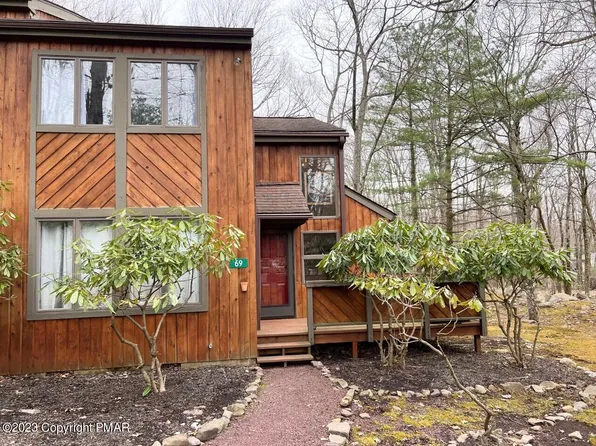 69 Ruffed Grouse Ct, Lake Harmony, PA 18624