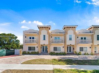 1710 Mayo St, Hollywood, FL 33020