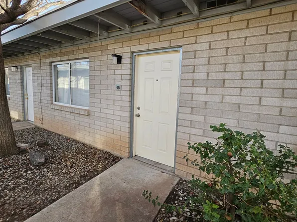 Arizona Street SE-1100-1108