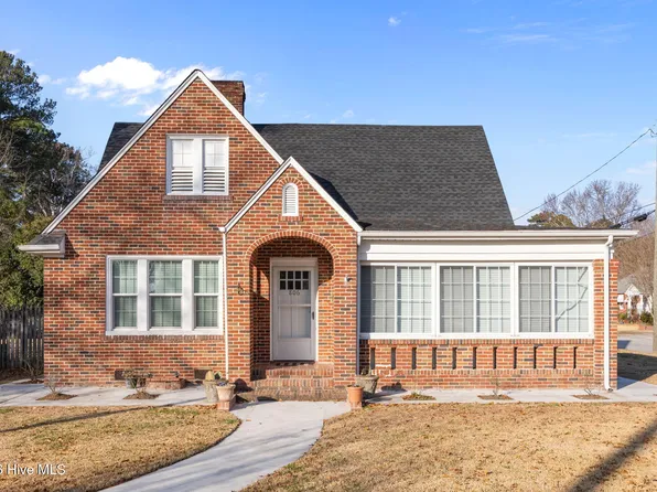 806 West Road, Kinston, NC 28501