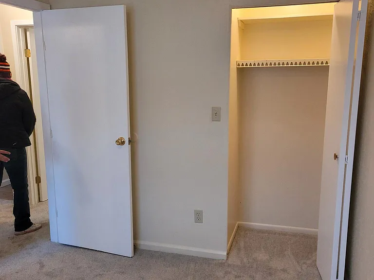 2564 Bethesda Ave — Photo 14