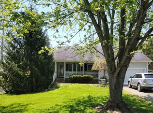 79 Foxboro Rd, Brandenburg, KY 40108