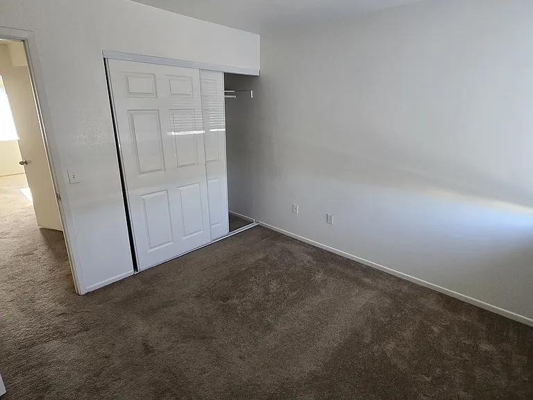 511 Chestnut Ave #B — Photo 2