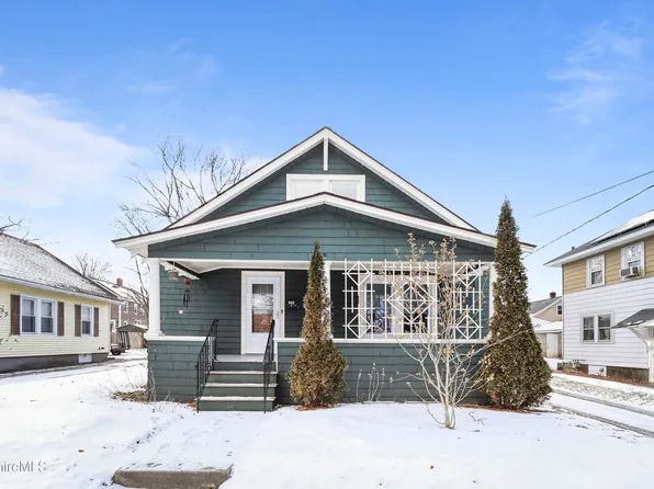 38 Foote Ave, Pittsfield, MA 01201