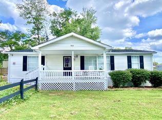 902 E Grundy St, Tullahoma, TN 37388