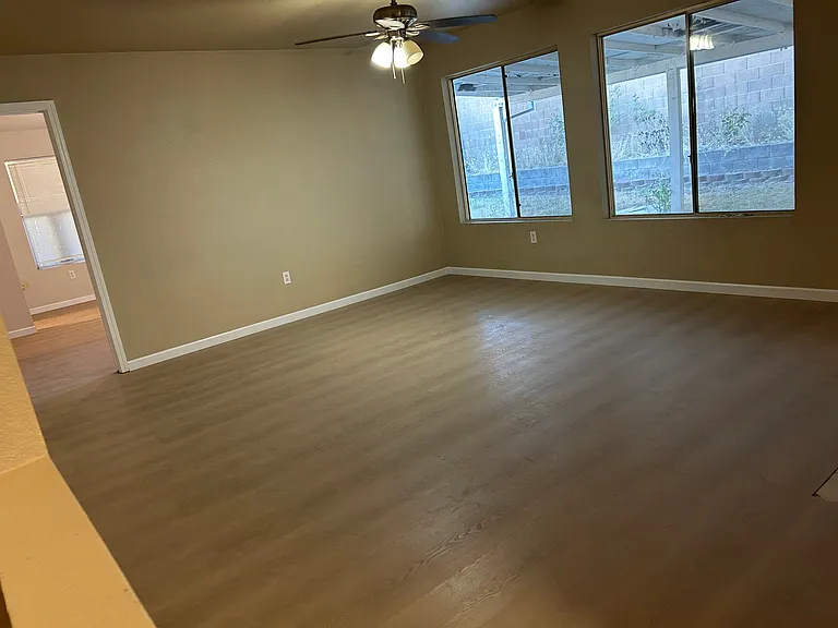 8456 McGray Way — Photo 8