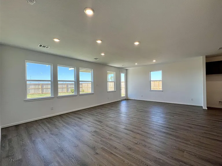 21835 Redwood Bluff Trl — Photo 8