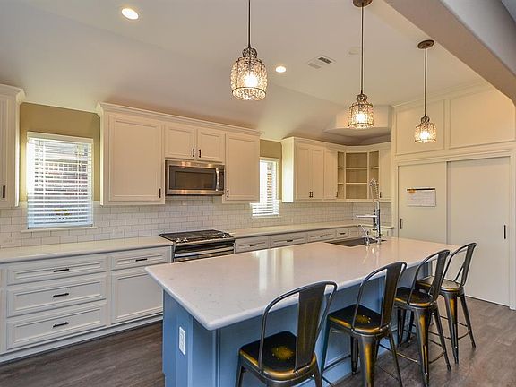 4th image of 2815 Frasier Knolls Ct