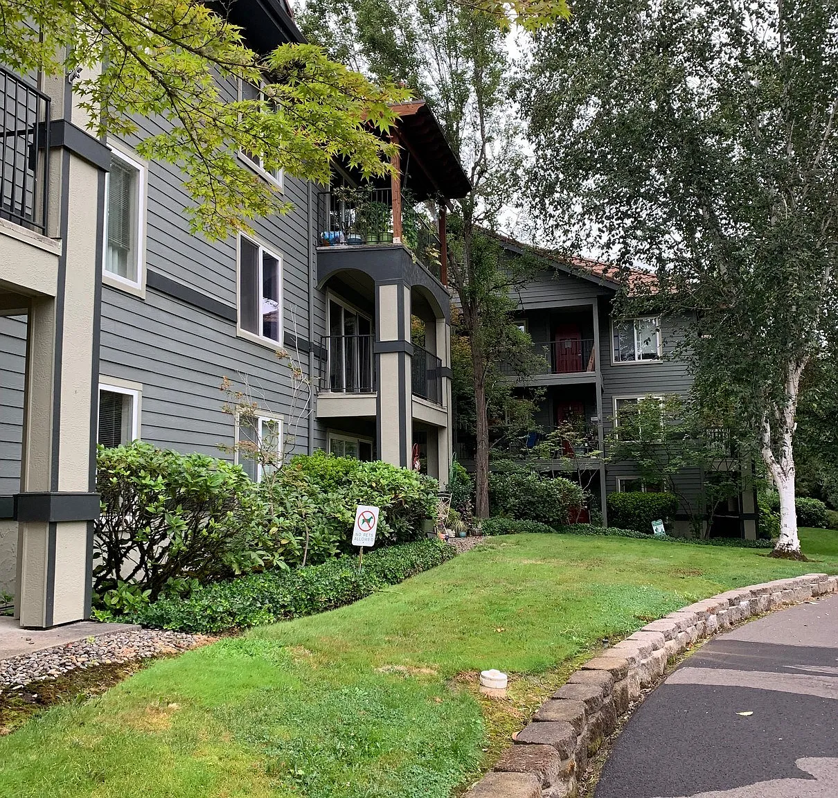 Fanno Creek Village — Photo 2