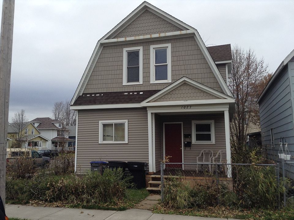 1st image of 1023 1/2 N 12th St