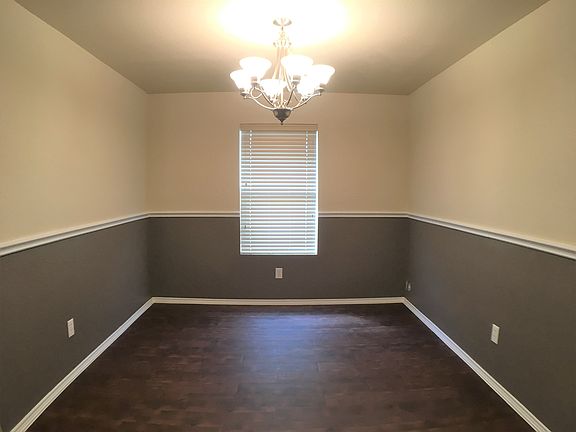 Formal Dining