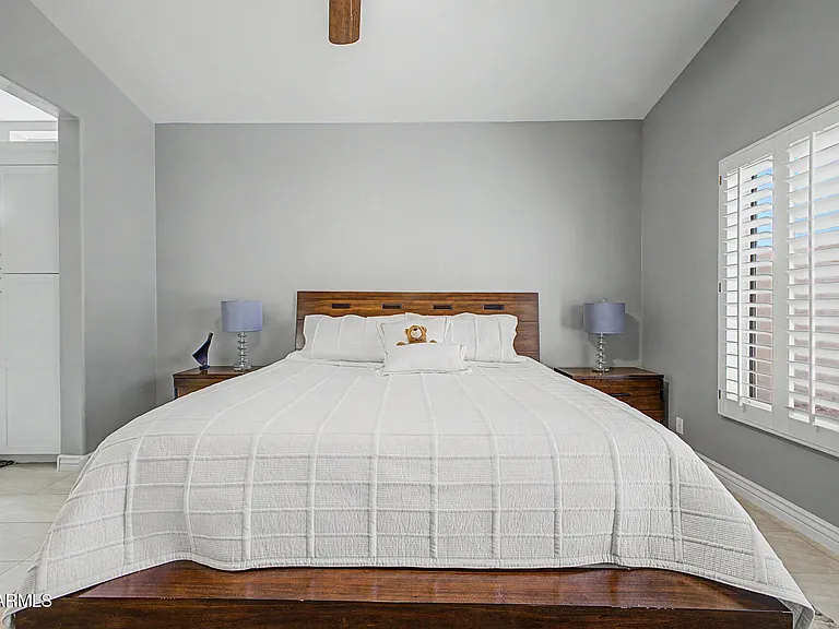 9026 W Escuda Dr — Photo 15