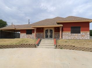 5102 Laredo Ln, Zapata, TX 78076