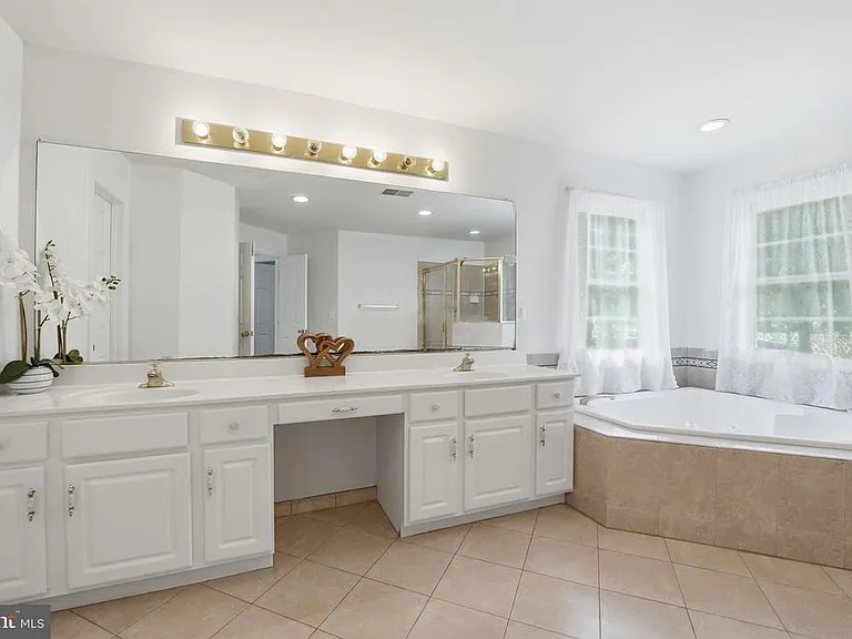 7273 Tinsley Way — Photo 27