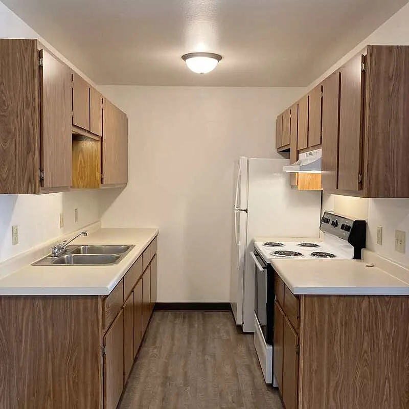 1 bed, 1.0 bath, $749 — Photo 1
