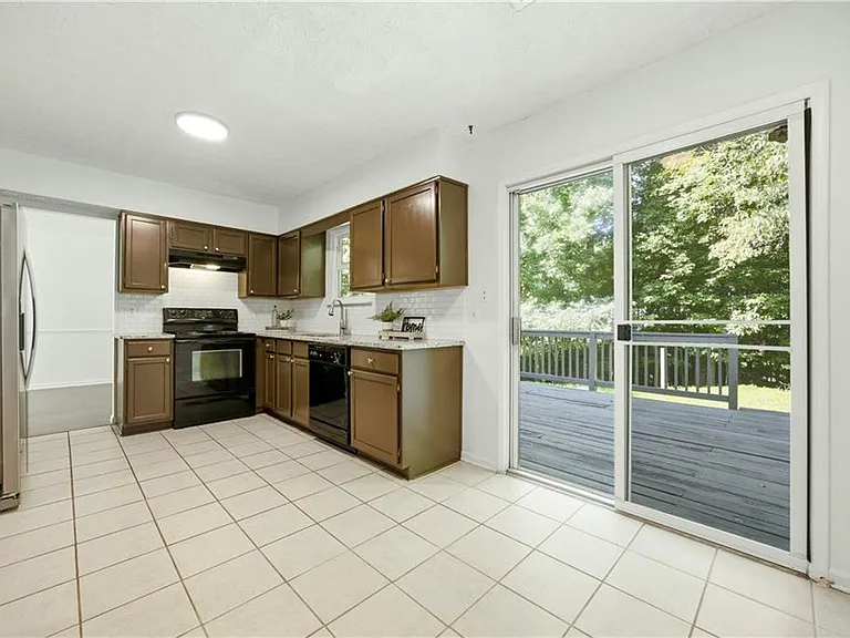 10420 Virginia Pine Ln — Photo 4