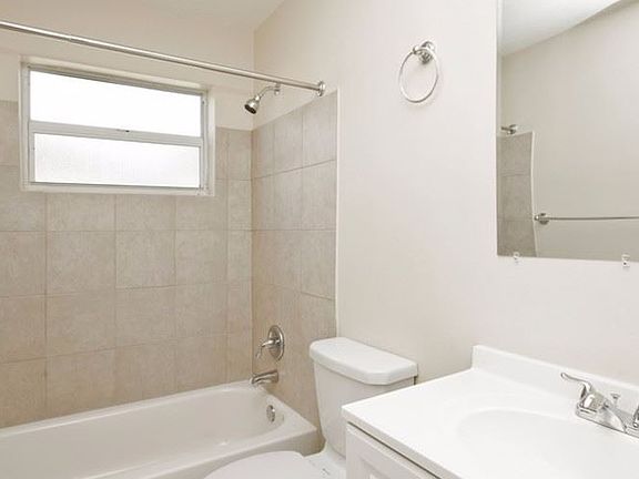 dvdxsy28o8nrc1nvgzcu (1)