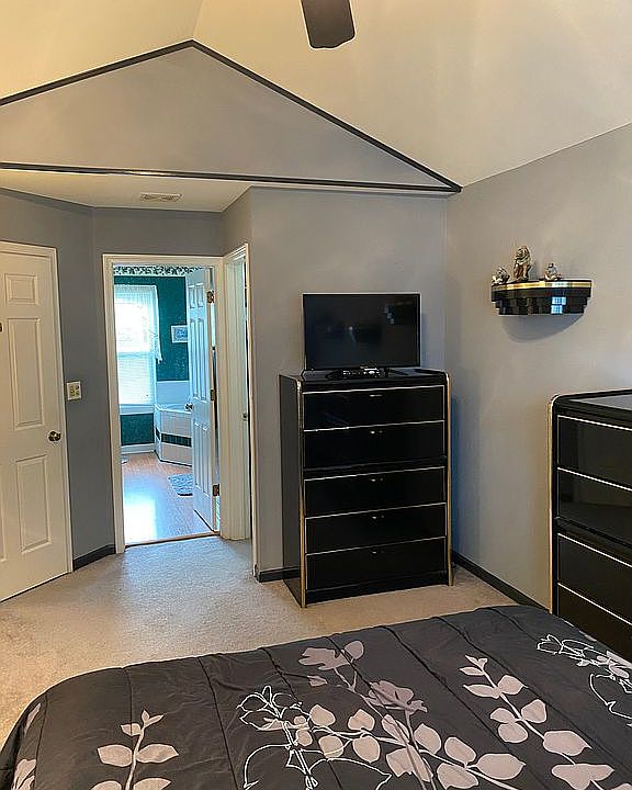 1st image of 3920 Newport Way #6-1D1