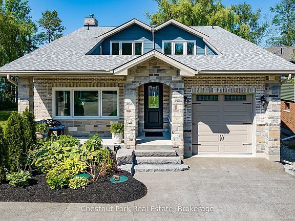 3rd image of 47 Glen Rd