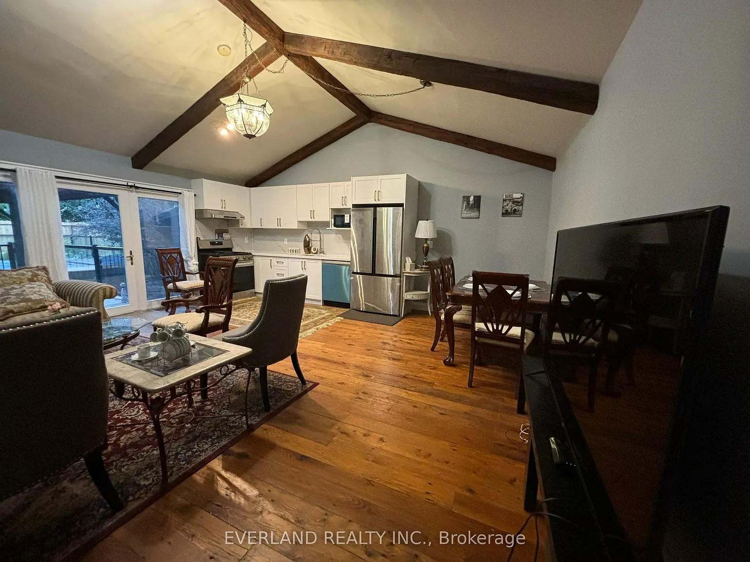 1 bed, $1,100 — Photo 3