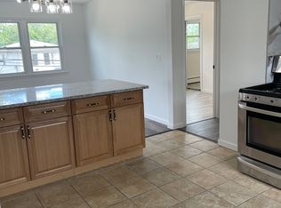 1 Brookside Ave FLOOR 2, Elmwood Park, NJ 07407