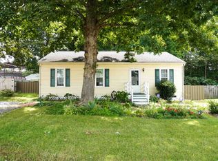 8001 Clovertree Ct, North Chesterfield, VA 23235