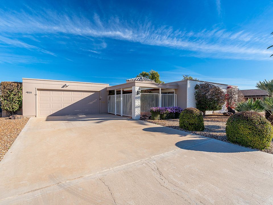 1st image of 10236 W Edgewood Dr
