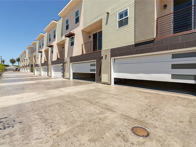 11845 Grevillea Ave — Photo 26