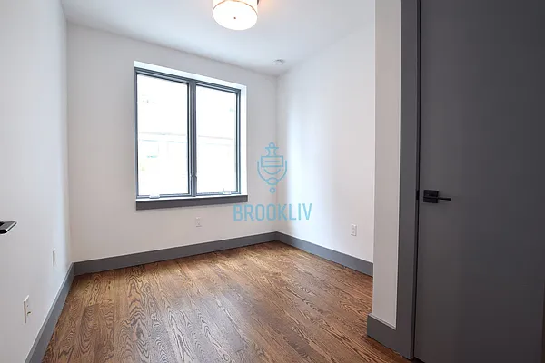 Rented by null | media 4