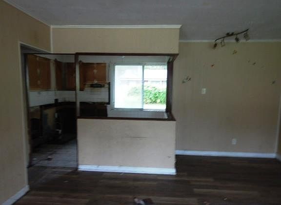 3rd image of 9706 Lanier Dr