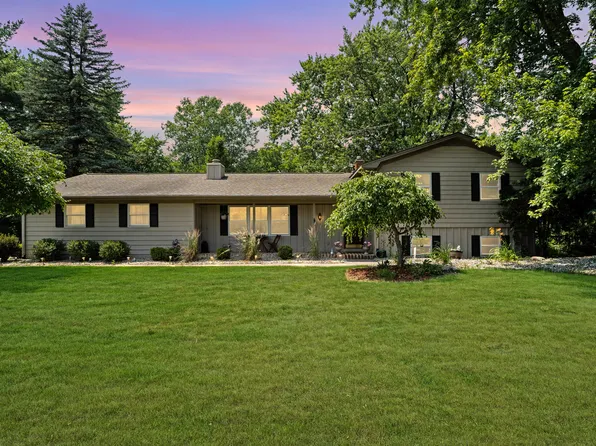 6148 Hereford Rd, Saline, MI 48176