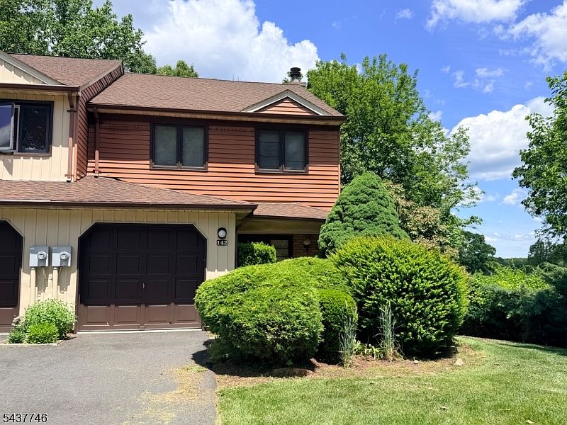 1st image of 142 Patriots Rd