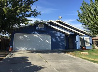 918 E Azalea Ct, Earlimart, CA 93219