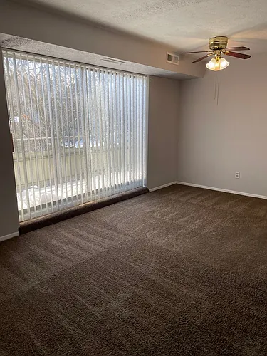 Floor plan 606