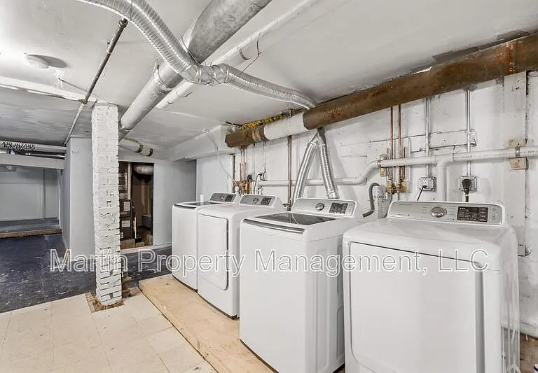 79 Derby St — Photo 10