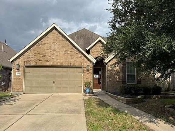 4th image of 6710 Greenwood Valley Pl