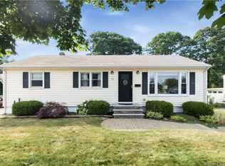 71 Benham Hill Rd, West Haven, CT 06516
