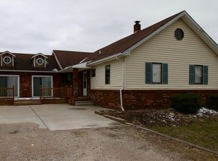 5852 Seaman Rd, Oregon, OH 43616