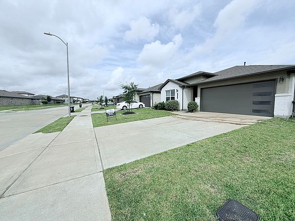 2nd image of 18826 Wedgewood Meadow Way