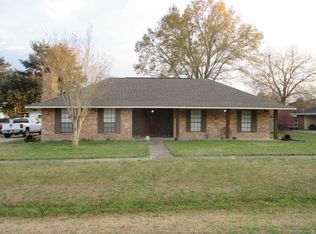 2020 E Eagle St, Zachary, LA 70791